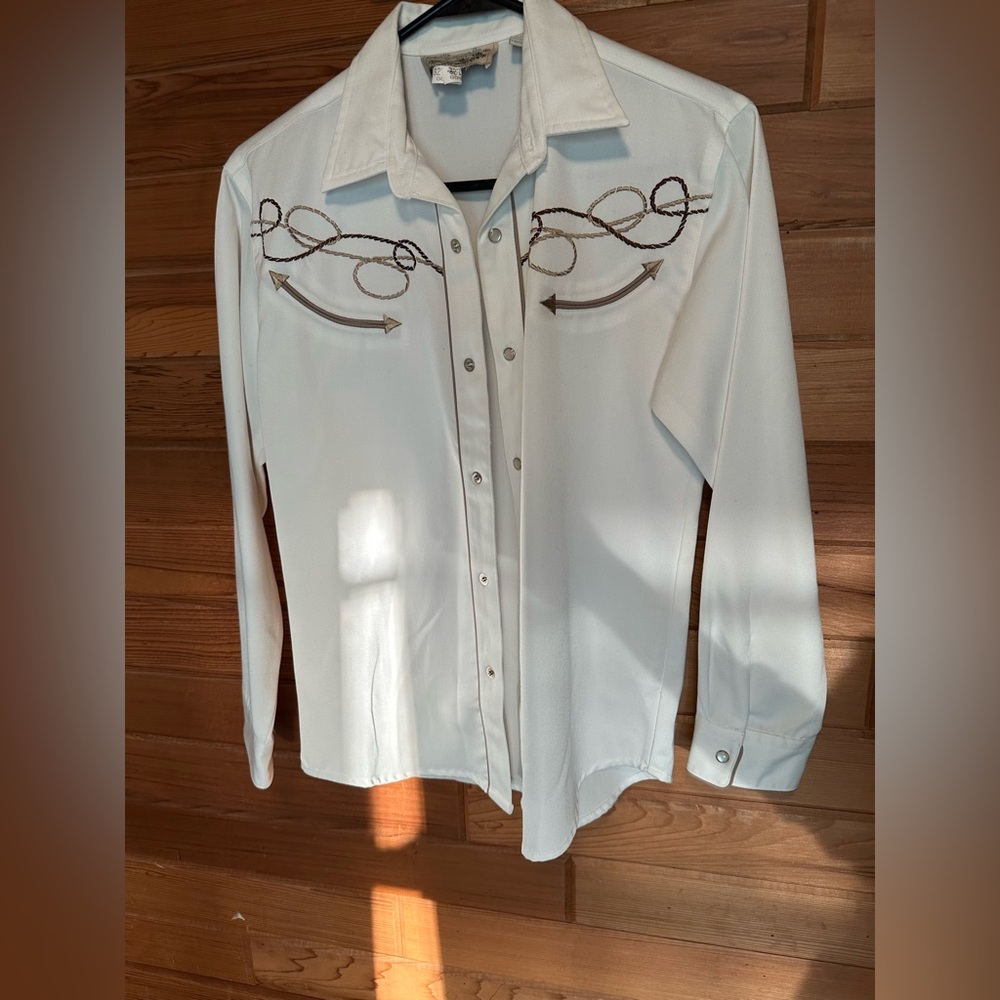 vintage Roper Denver, Colorado brand embroidered western shirt - Picture 2 of 9